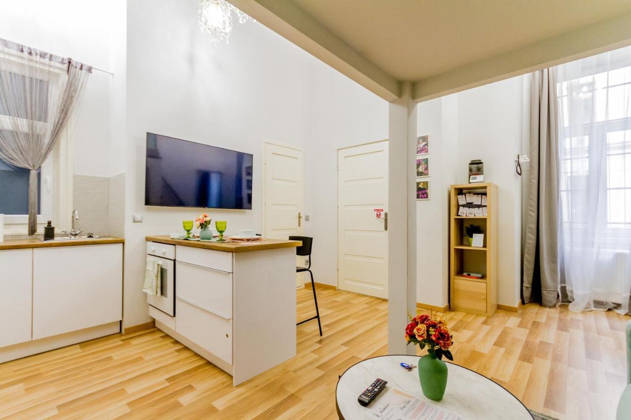 דירה W17cozy 10min Walk To Parliament & Friendly Host